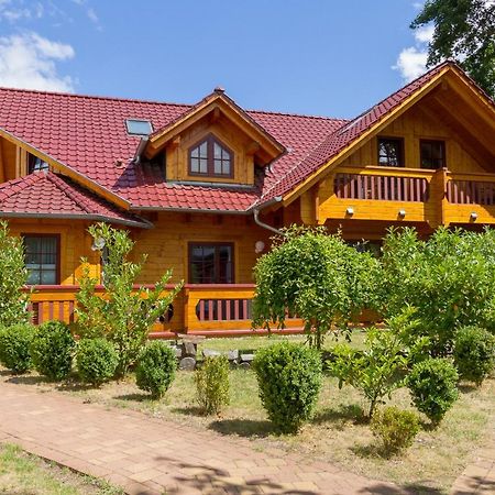 Hotel & Restaurant Wilder Eber Эберсвальде-Финов Экстерьер фото