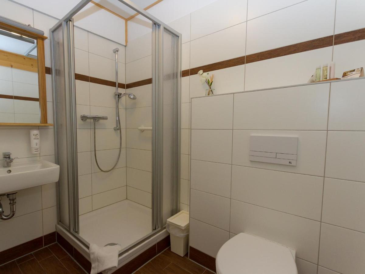 Hotel & Restaurant Wilder Eber Эберсвальде-Финов Экстерьер фото