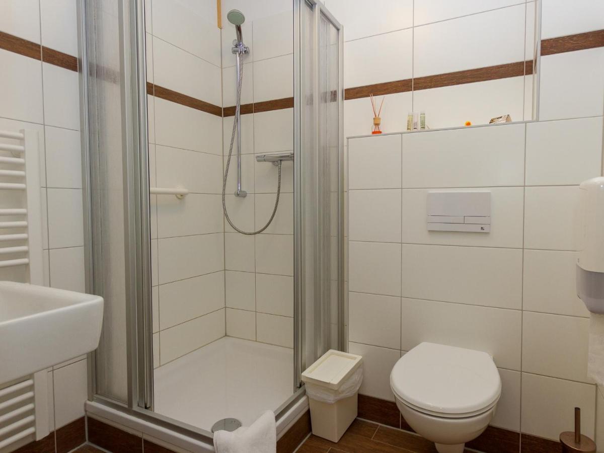 Hotel & Restaurant Wilder Eber Эберсвальде-Финов Экстерьер фото